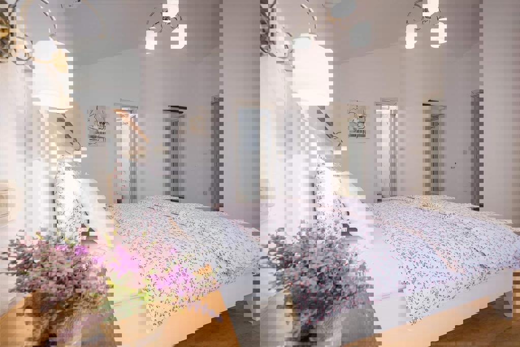 Samostojna hiša s bazenom - pogled na morje